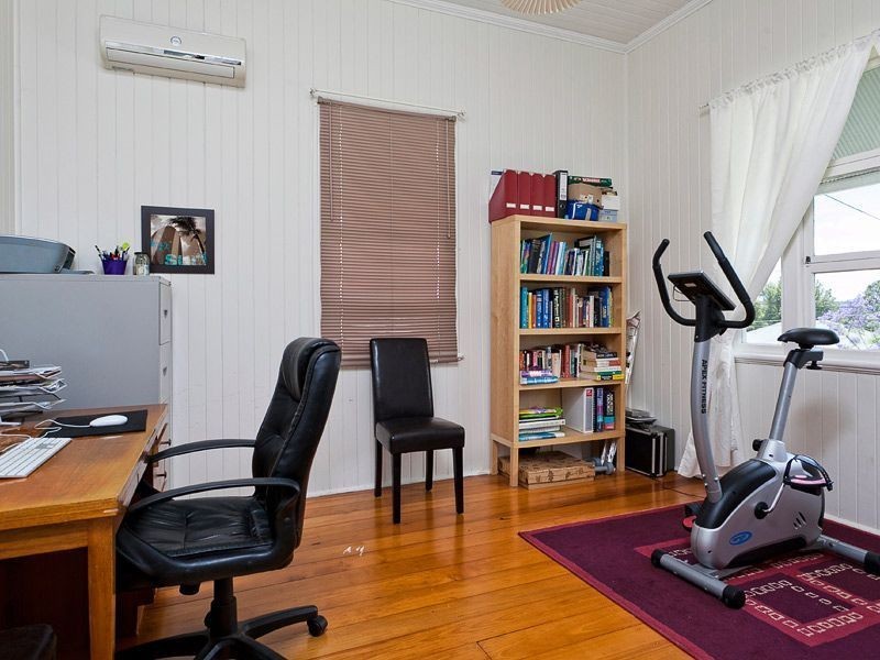 6 Meston St, Mitchelton QLD 4053