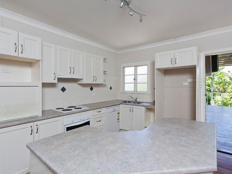 72 Reuben St, Stafford QLD 4053