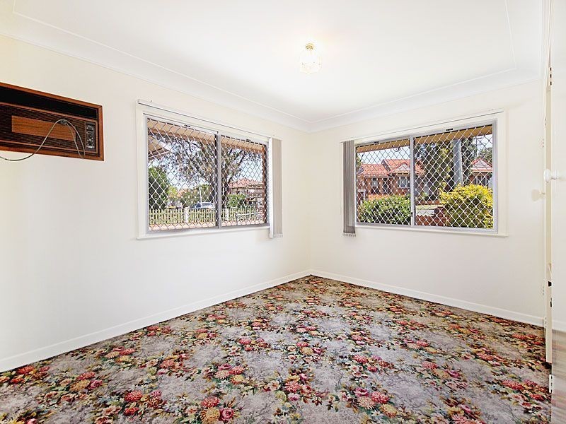 195 Hamilton Rd, Wavell Heights QLD 4012