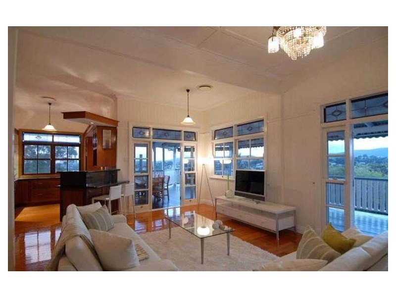 12 Alderley Ave, Alderley QLD 4051