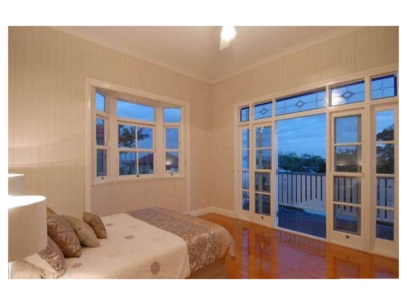 12 Alderley Ave, Alderley QLD 4051