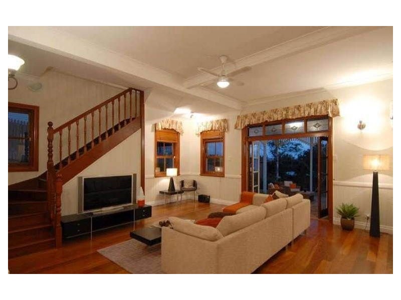 12 Alderley Ave, Alderley QLD 4051