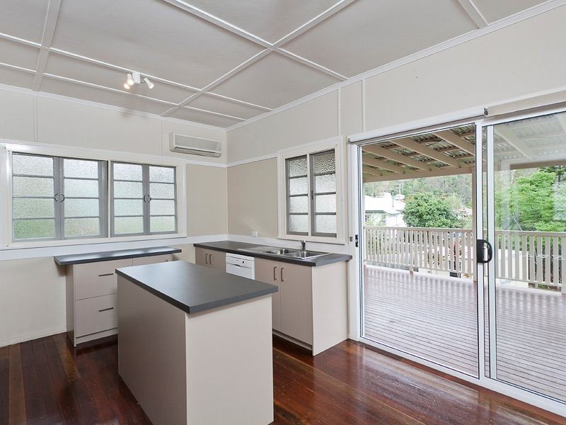 6 Gilston Street, Keperra QLD 4054