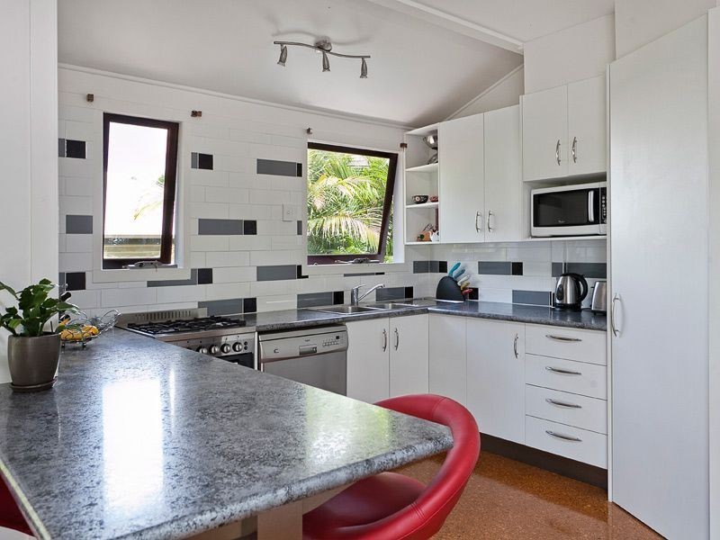 68 Hilda Rd, Alderley QLD 4051