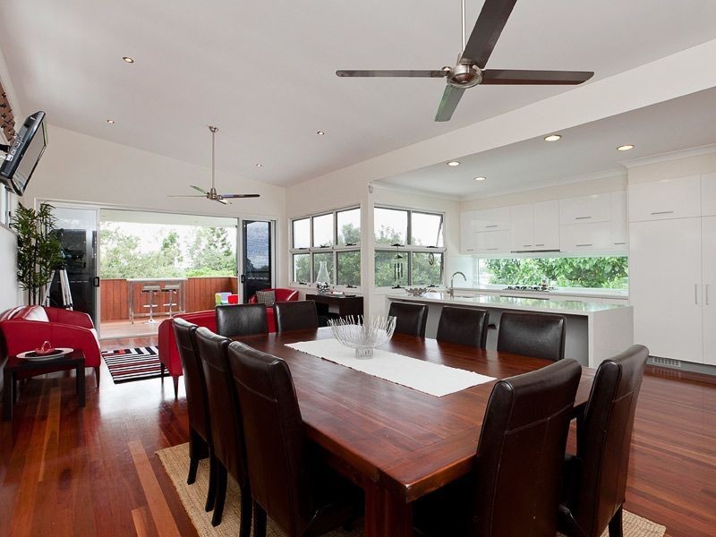 12 Constania Street, Mitchelton QLD 4053