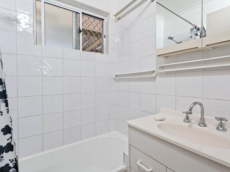 8 Pascoe St, Mitchelton QLD 4053