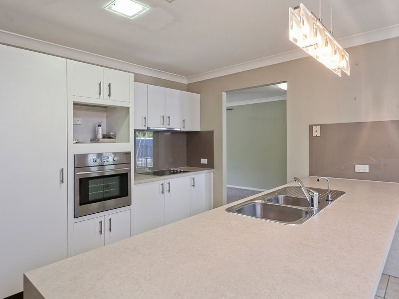 108 Glengarry Rd, Keperra QLD 4054