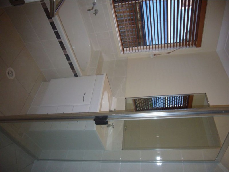 42 Fiat Avenue, Mitchelton QLD 4053