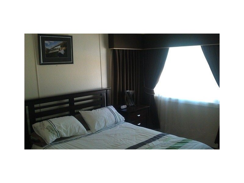 32 Patricks Road, Arana Hills QLD 4054