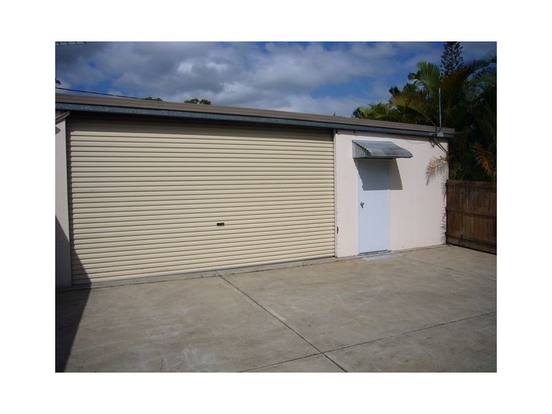 24 Ferny Way, Ferny Hills QLD 4055