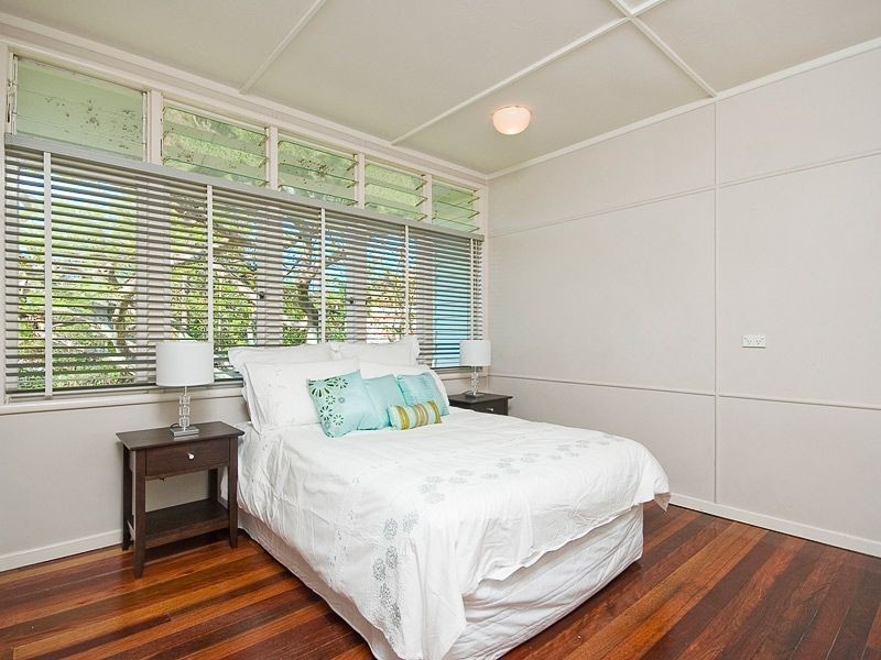 198 Blaker Road, Keperra QLD 4054