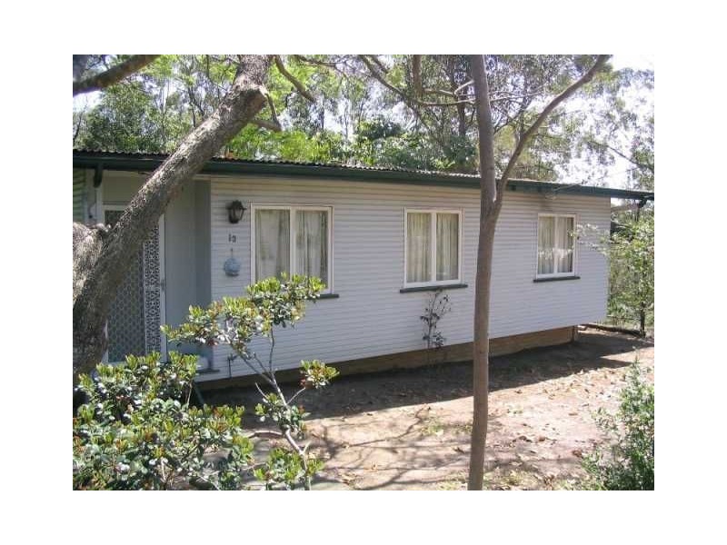 13 Eveleigh Street, Arana Hills QLD 4054