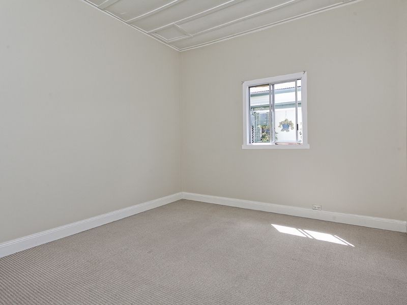 8 Cross St, Mitchelton QLD 4053