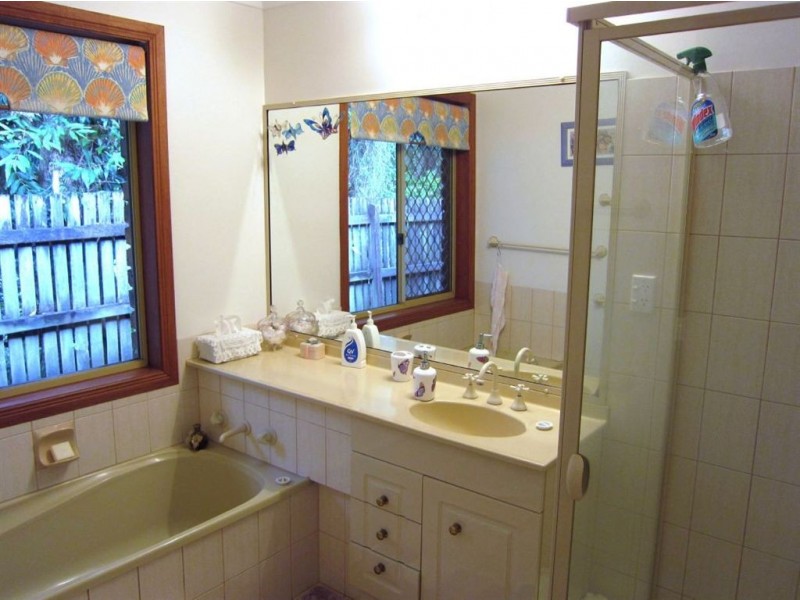 37 Walsall Street, The Gap QLD 4061