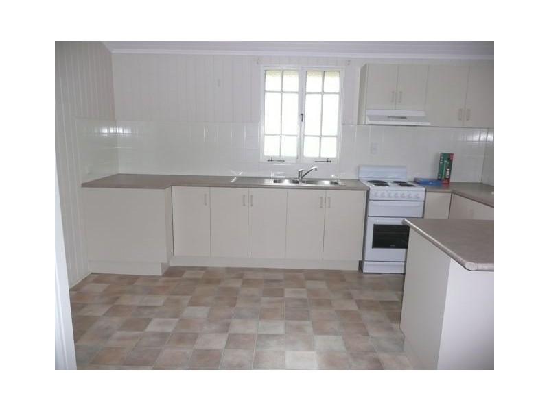 79 Cribb Ave, Mitchelton QLD 4053