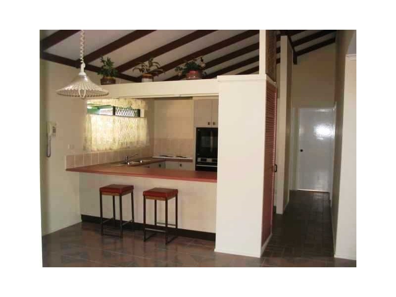 40 Gordon Road, Ferny Hills QLD 4055