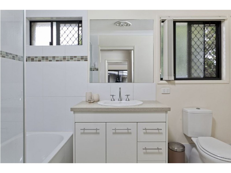 12/91 Hows Street, Nundah QLD 4012