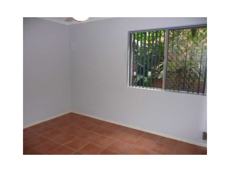 1/96 Glenalva Tce, Enoggera QLD 4051