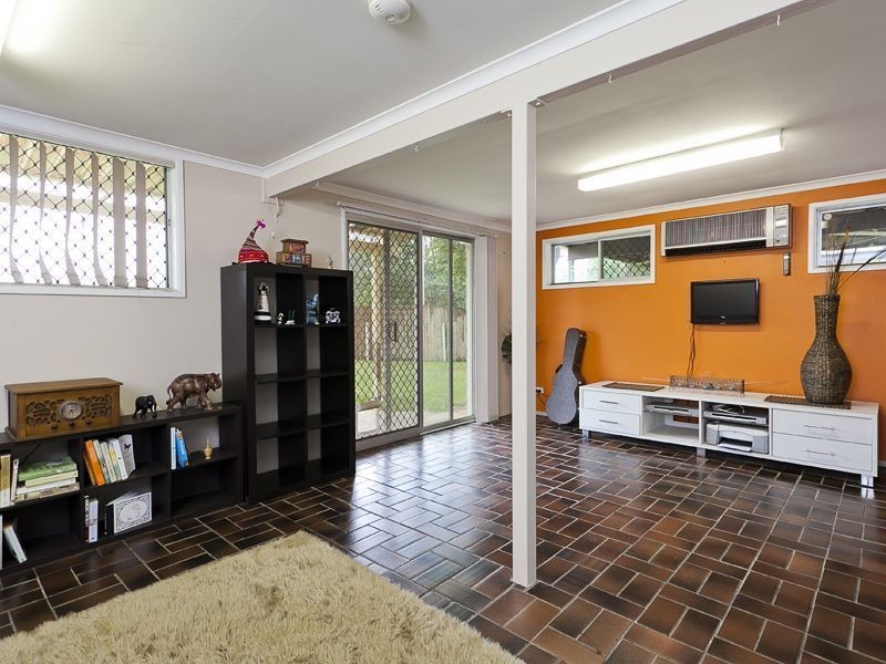 1163 Samford Rd, Ferny Grove QLD 4055