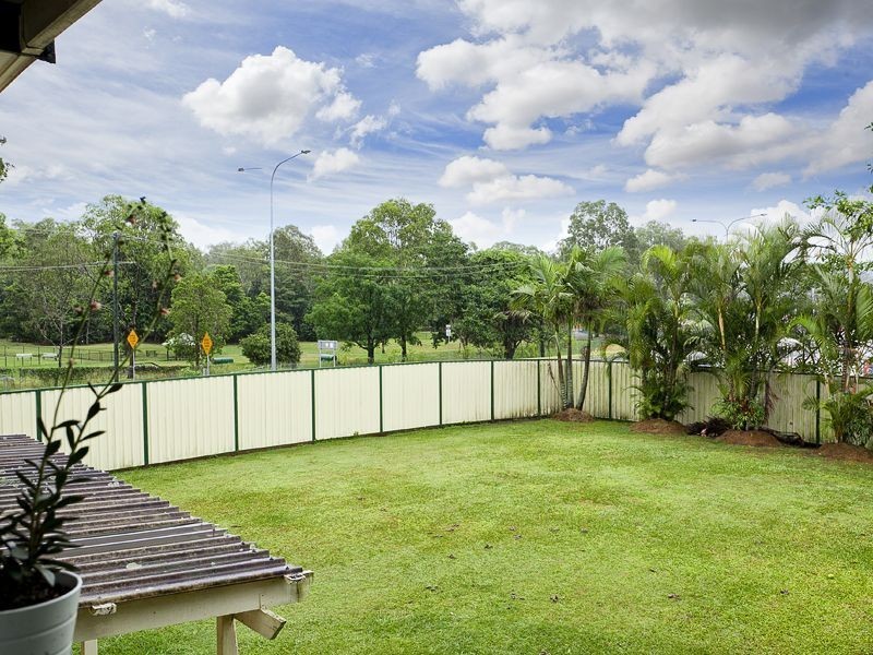 1163 Samford Rd, Ferny Grove QLD 4055