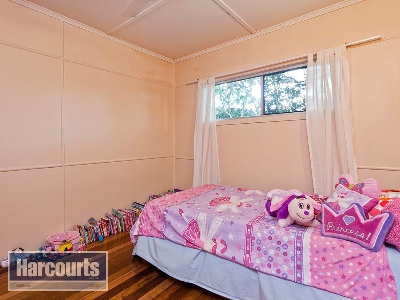 38 Kooya Rd, Mitchelton QLD 4053