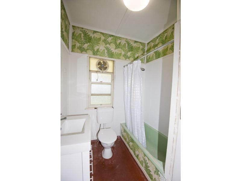 23 Minore Street, Chermside QLD 4032