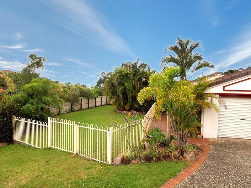 1 Dallas Crt, Arana Hills QLD 4054