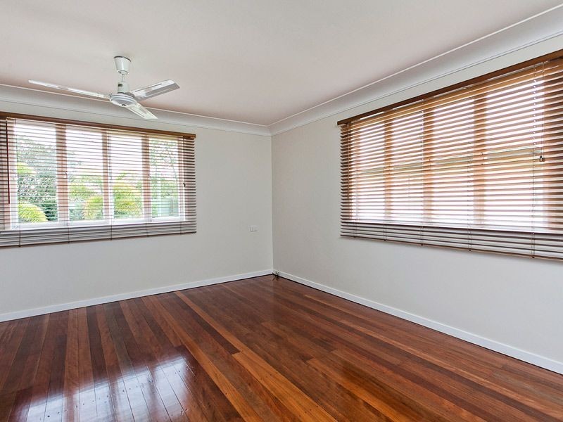 60 University Road, Mitchelton QLD 4053