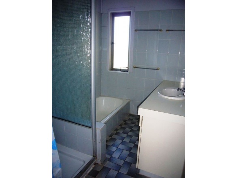 12 Tathra Street, Stafford QLD 4053