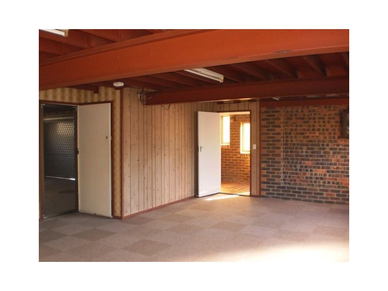 12 Tombondan Cres, Ferny Hills QLD 4055