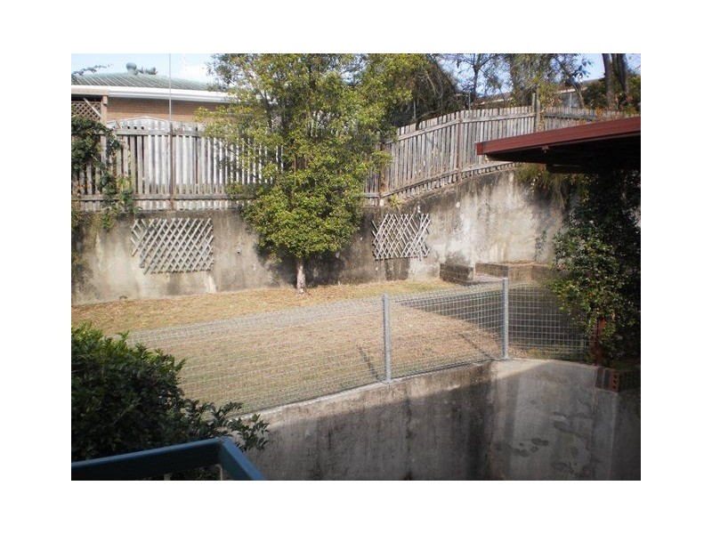 12 Tombondan Cres, Ferny Hills QLD 4055