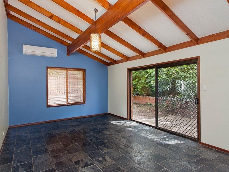 50 Parton St, Stafford Heights QLD 4053