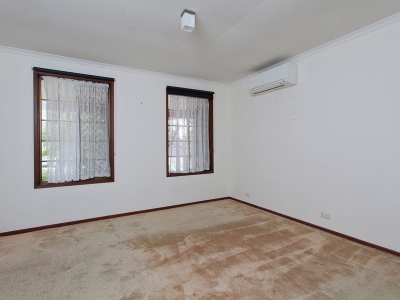 50 Parton St, Stafford Heights QLD 4053