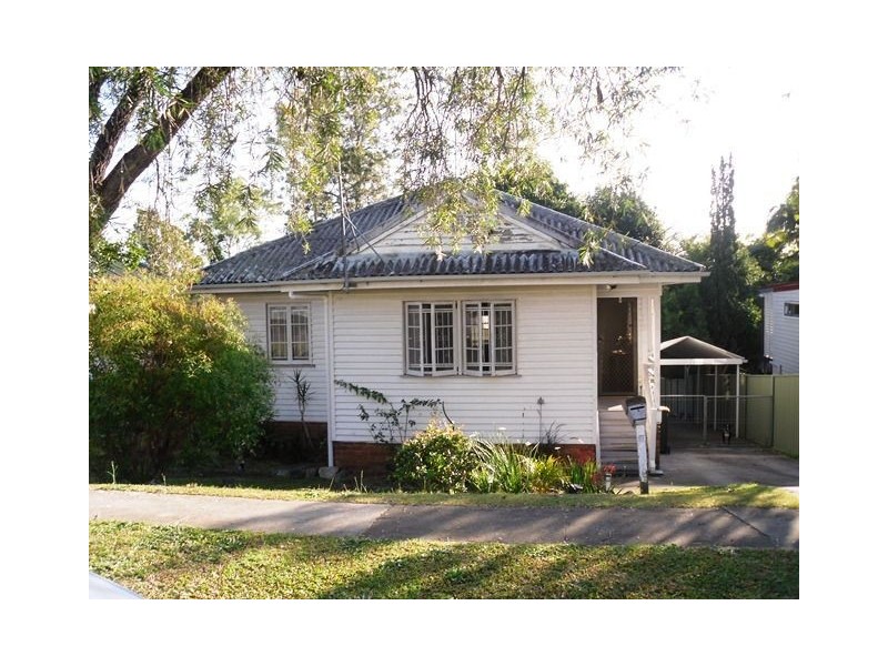 17 Pearse Street, Keperra QLD 4054