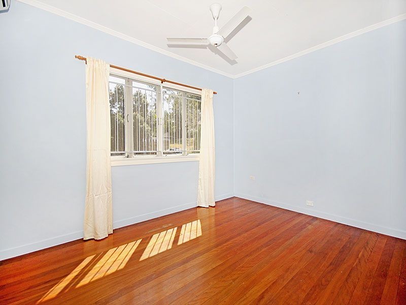 29 Calca Cres, Ferny Hills QLD 4055