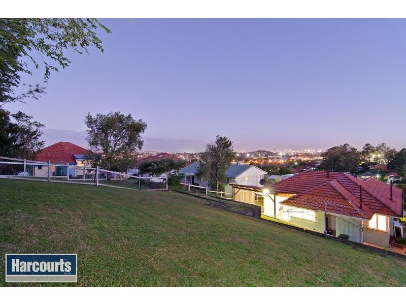 43 Minimine St, Stafford QLD 4053