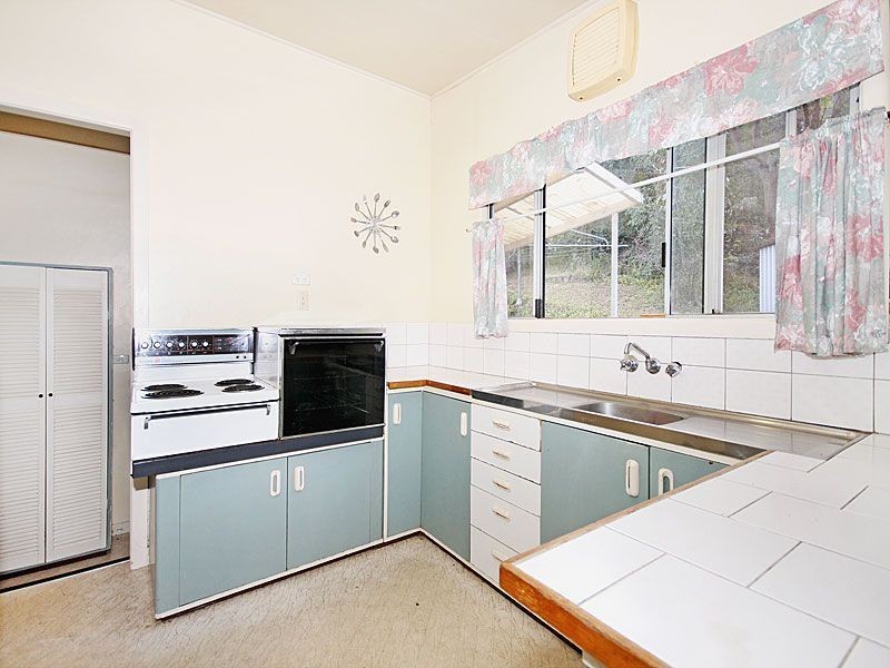 50 Cobbity Crescent, Arana Hills QLD 4054