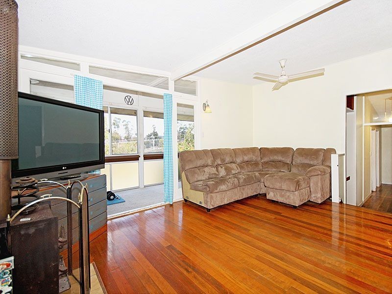 50 Cobbity Crescent, Arana Hills QLD 4054