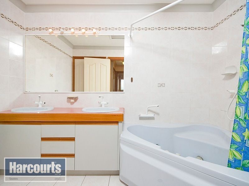 987 Rode Road, Mcdowall QLD 4053