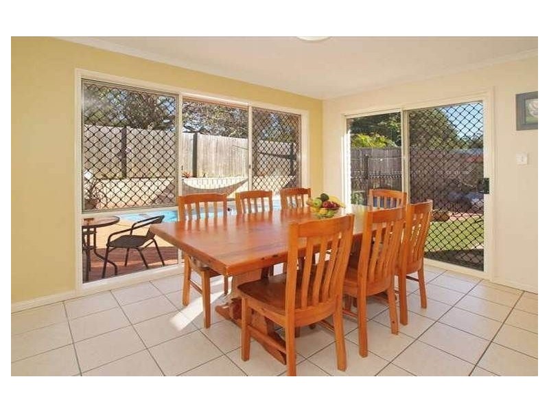 11 Hall Court, Upper Kedron QLD 4055