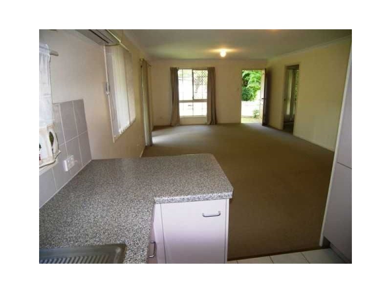 25 Essex Street, Mitchelton QLD 4053