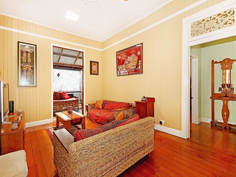 205 Pickering Street, Enoggera QLD 4051