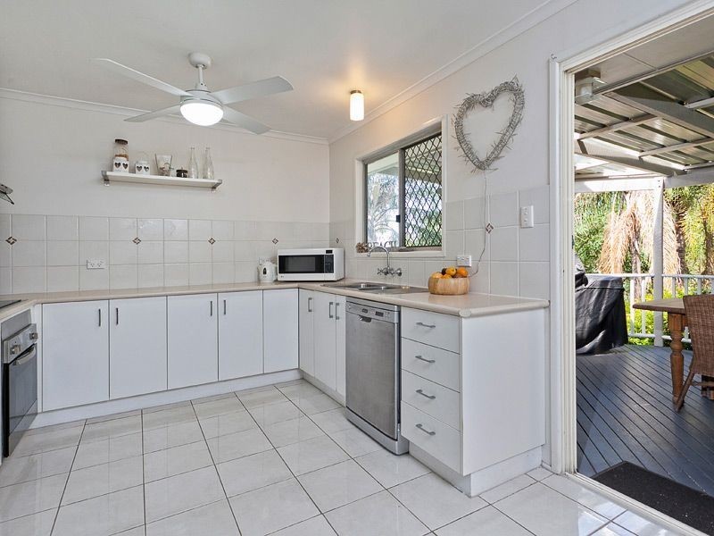 29 Balfour Street, Ferny Hills QLD 4055