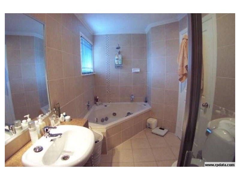 1222 Waterworks Road, The Gap QLD 4061