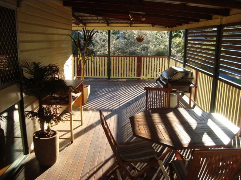 5 Alkoomi Streeet, Ferny Hills QLD 4055