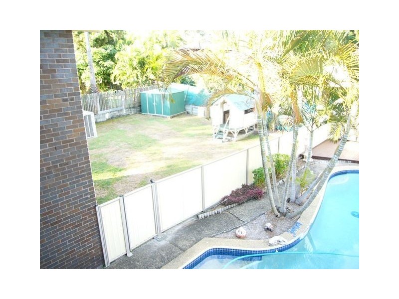 15 Kuringal Drive, Ferny Hills QLD 4055