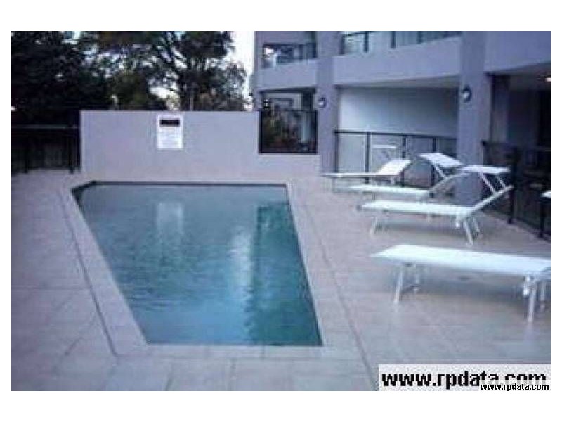204/21 Patrick Lane, Toowong QLD 4066