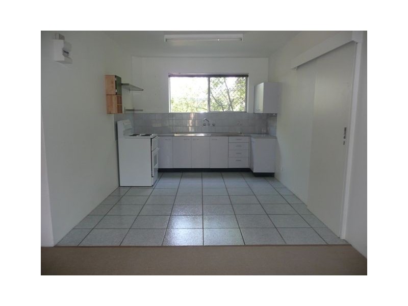 2/11 Huxley Ave, Alderley QLD 4051