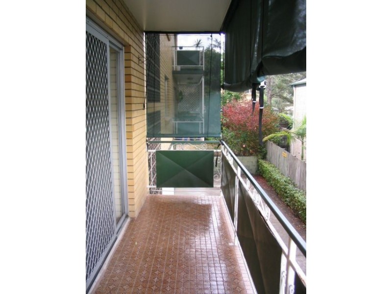 2/11 Huxley Ave, Alderley QLD 4051