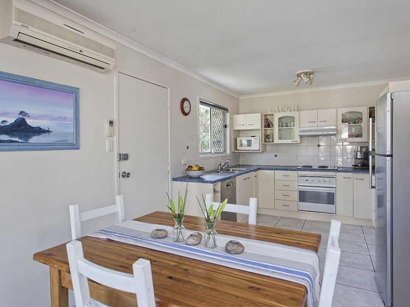 31 Balfour St, Ferny Hills QLD 4055